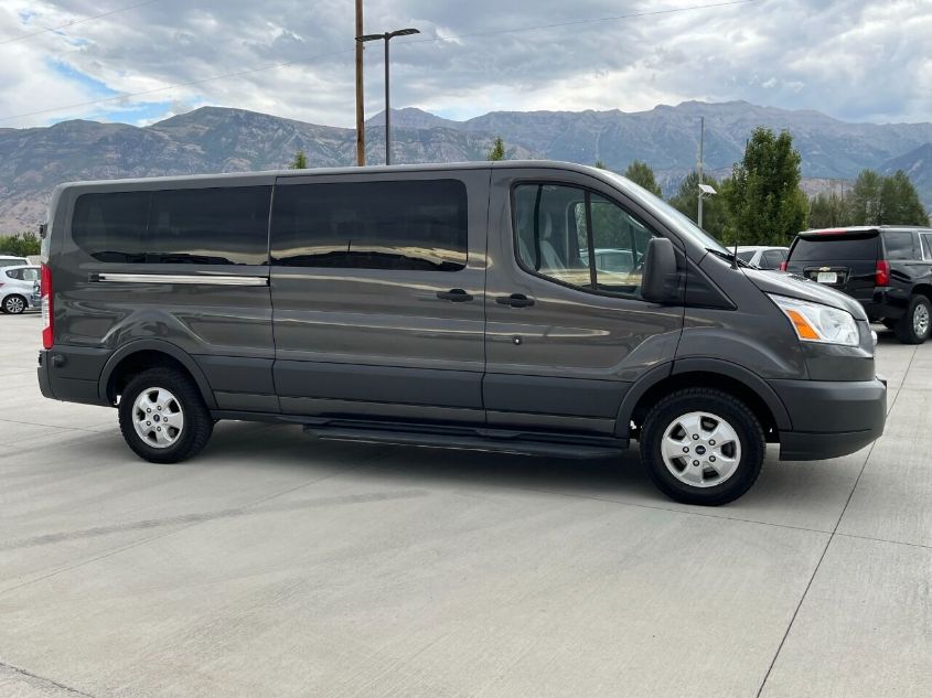 2018 FORD TRANSIT PASSENGER WAGON XL/XLT 1FBZX2YG5JKA79563