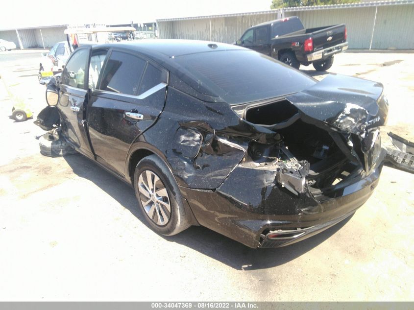 1N4BL4BV3LC145428 Nissan Altima 2.5 S 3