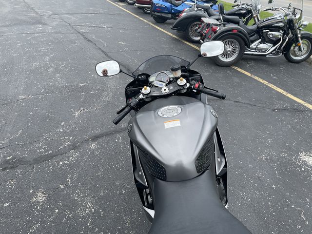 2013 YAMAHA YZFR6 JYARJ16E0DA028308