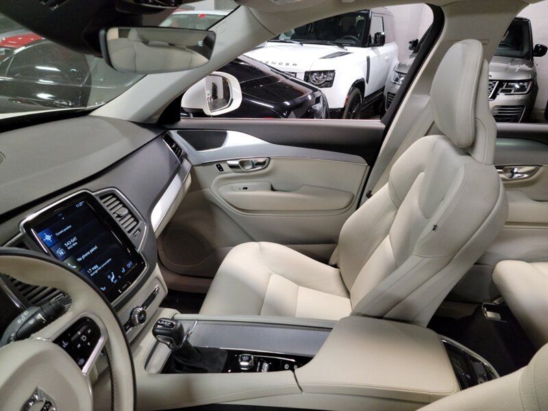 2018 VOLVO XC90 MOMENTUM YV4A22PK1J1352773