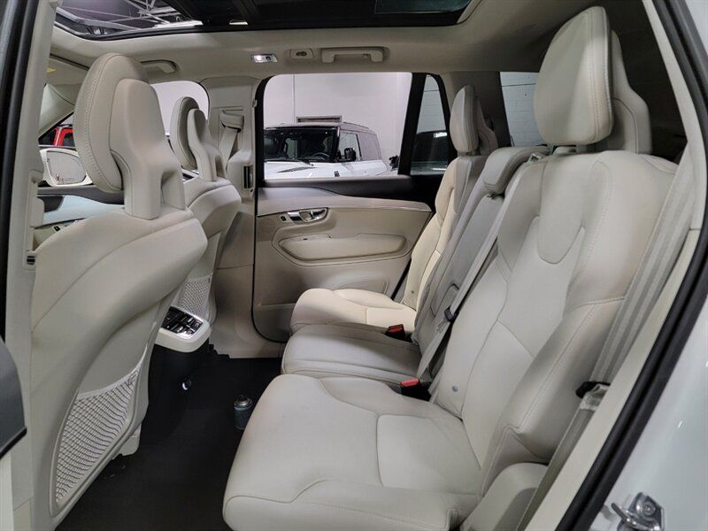 2018 VOLVO XC90 MOMENTUM YV4A22PK1J1352773