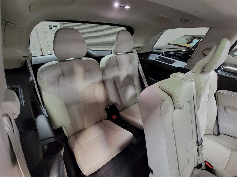 2018 VOLVO XC90 MOMENTUM YV4A22PK1J1352773