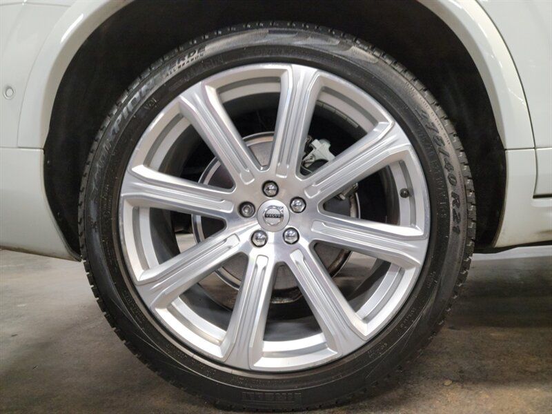 2018 VOLVO XC90 MOMENTUM YV4A22PK1J1352773