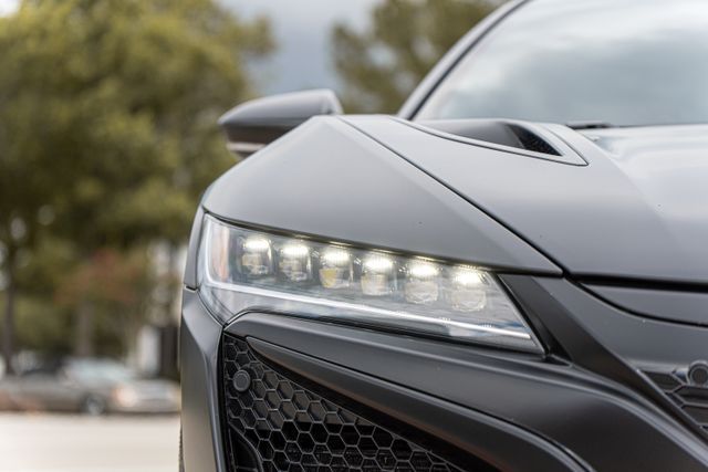 2017 ACURA NSX 19UNC1B08HY000925