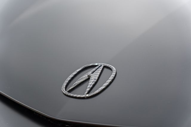 2017 ACURA NSX 19UNC1B08HY000925