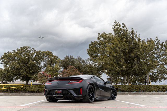 2017 ACURA NSX 19UNC1B08HY000925