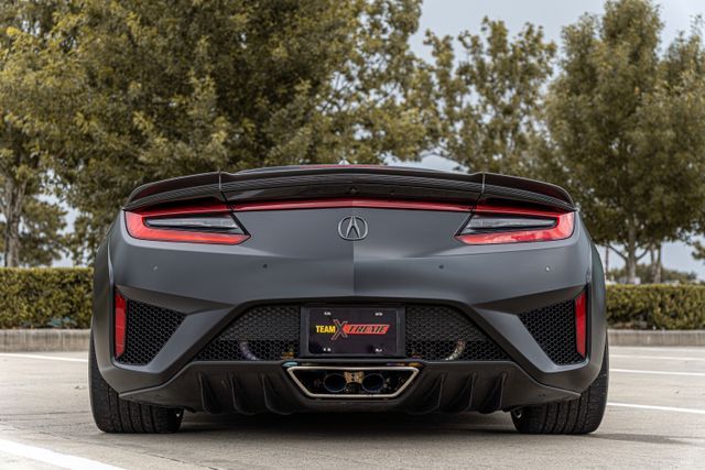 2017 ACURA NSX 19UNC1B08HY000925