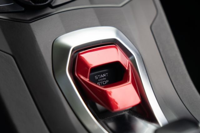 2016 LAMBORGHINI HURACAN LP 610-4 SPYDER ZHWUR1ZF5GLA05136