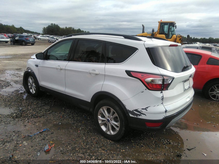 VIN 1FMCU0GD4HUD34039 2017 FORD ESCAPE SE