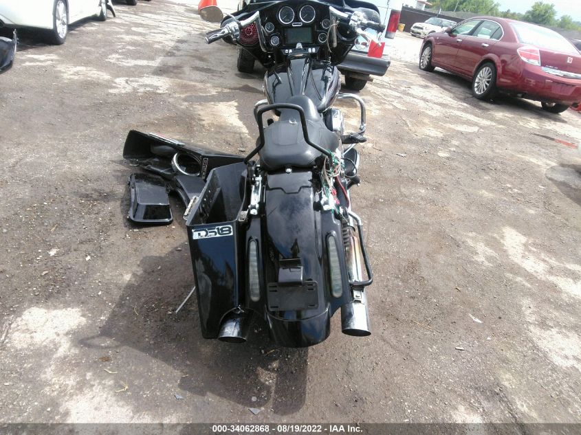 2009 HARLEY-DAVIDSON FLHTCU 1HD1FC4139Y677595