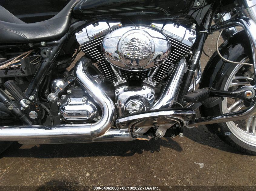 2009 HARLEY-DAVIDSON FLHTCU 1HD1FC4139Y677595