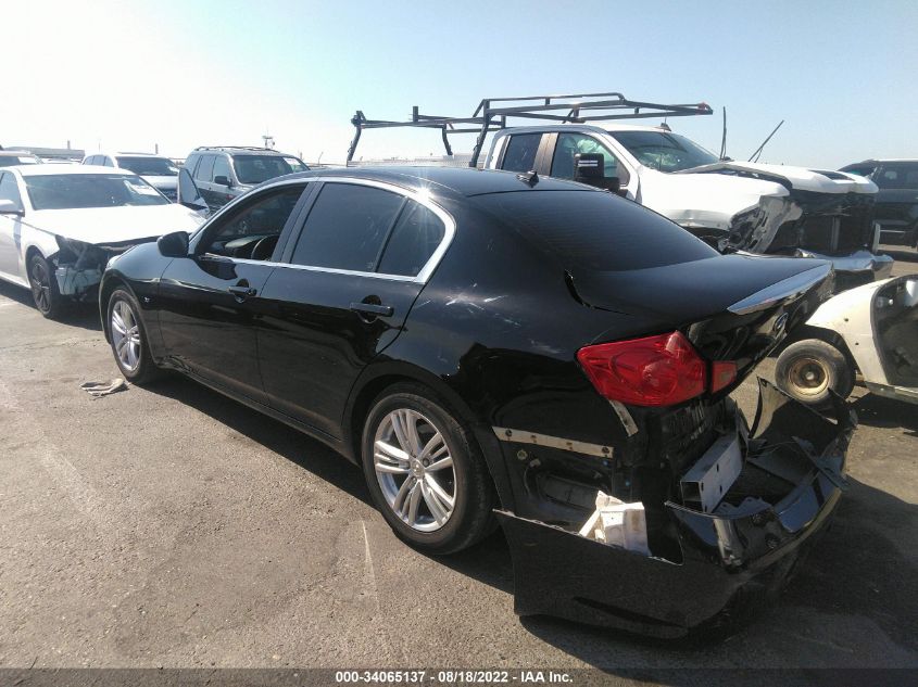 2015 INFINITI Q40 JN1CV6AP6FM501735