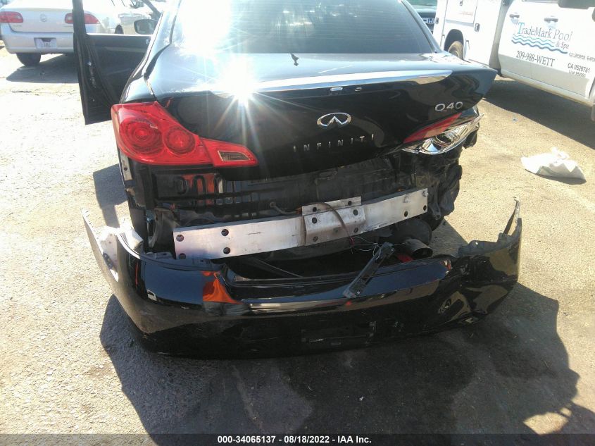 2015 INFINITI Q40 JN1CV6AP6FM501735