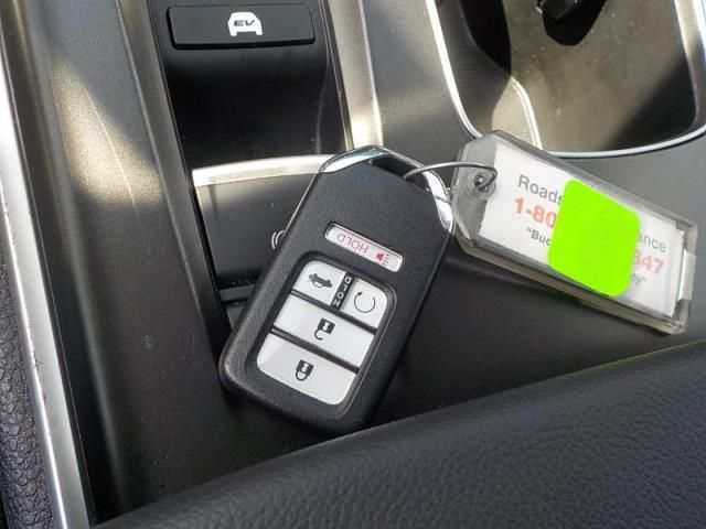 2021 HONDA ACCORD HYBRID 1HGCV3F15MA017720