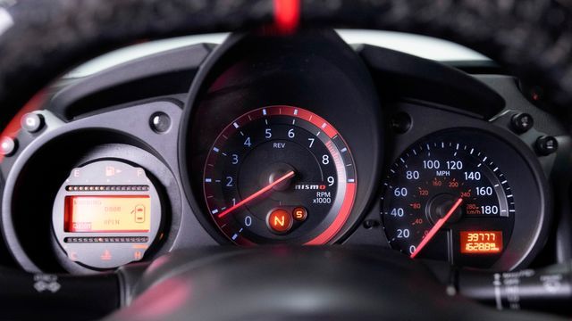 2015 NISSAN 370Z NISMO TECH JN1AZ4EH8FM442657
