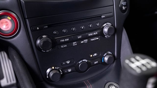 2015 NISSAN 370Z NISMO TECH JN1AZ4EH8FM442657