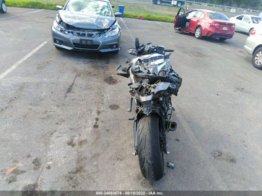 2019 YAMAHA YZFR6 JYARJ28E9KA004797
