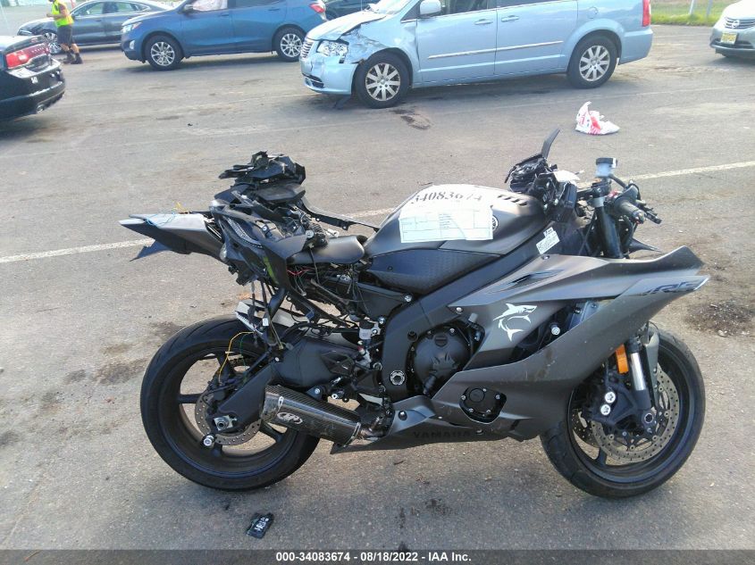 2019 YAMAHA YZFR6 JYARJ28E9KA004797