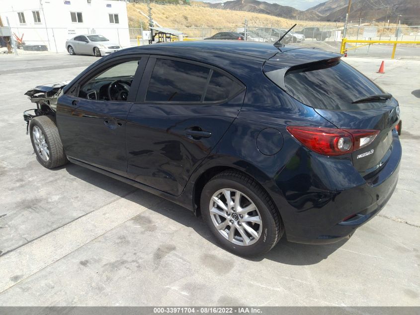 2017 MAZDA MAZDA3 5-DOOR SPORT 3MZBN1K72HM113819