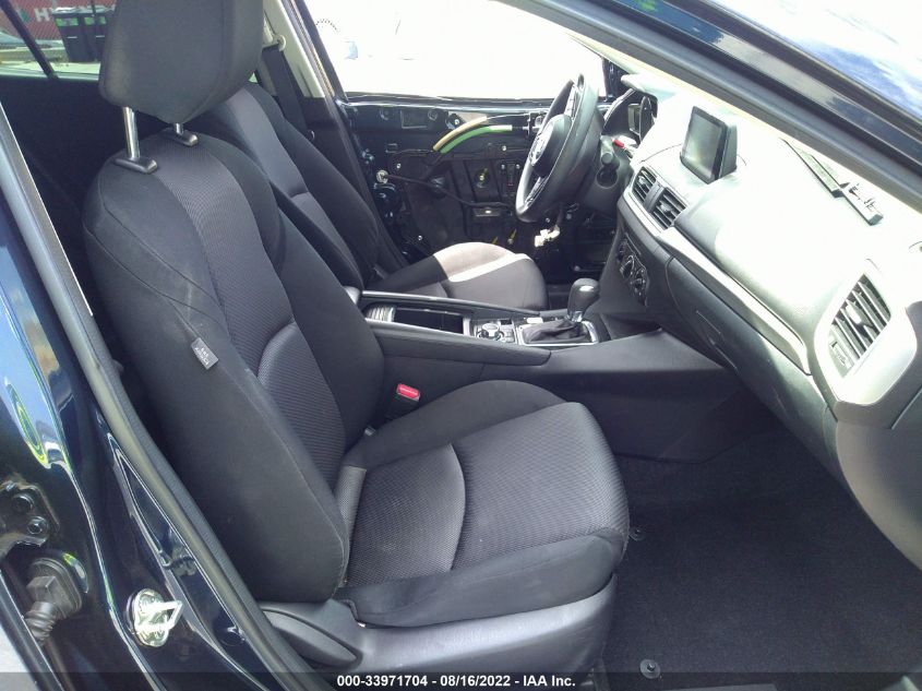 2017 MAZDA MAZDA3 5-DOOR SPORT 3MZBN1K72HM113819