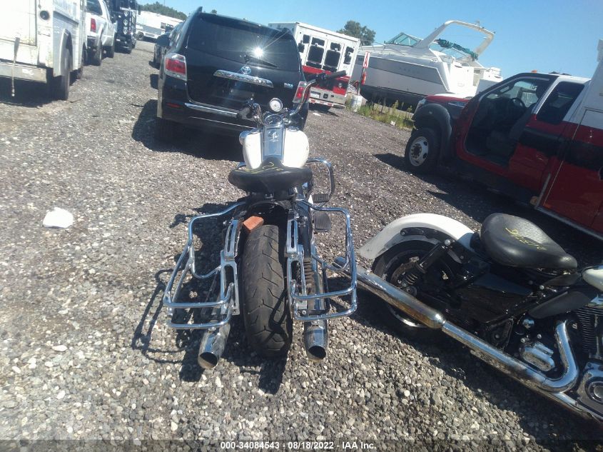 2015 HARLEY-DAVIDSON FLHP POLICE ROAD KING 1HD1FHM19FB608583