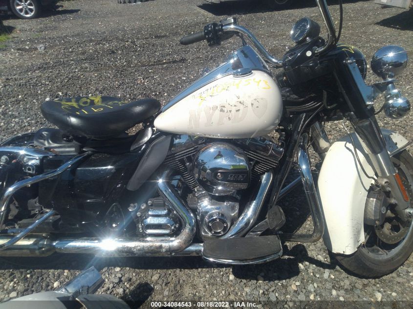 2015 HARLEY-DAVIDSON FLHP POLICE ROAD KING 1HD1FHM19FB608583