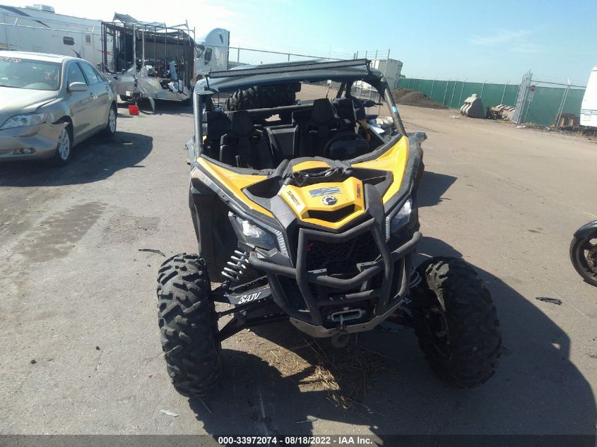 2017 CAN-AM MAVERICK X3 X DS TURBO R - 3JBVDAW21HK001724