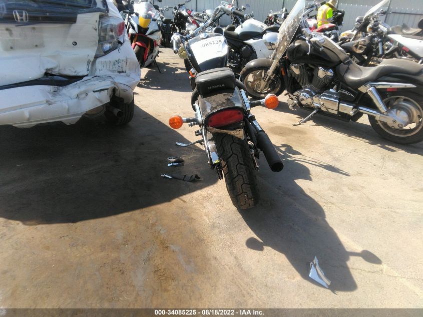 2004 HONDA VT600 CD JH2PC21444M500011