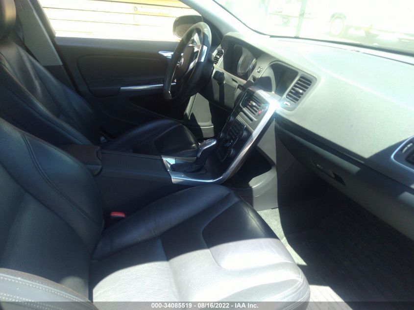 2013 VOLVO S60 T5 YV1612FSXD1218064