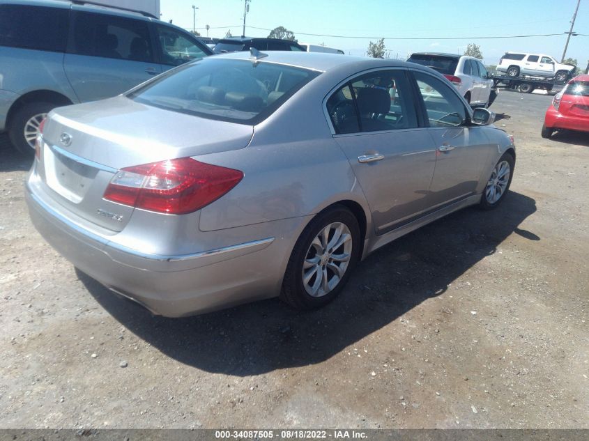 2013 HYUNDAI GENESIS 3.8L KMHGC4DD2DU242647