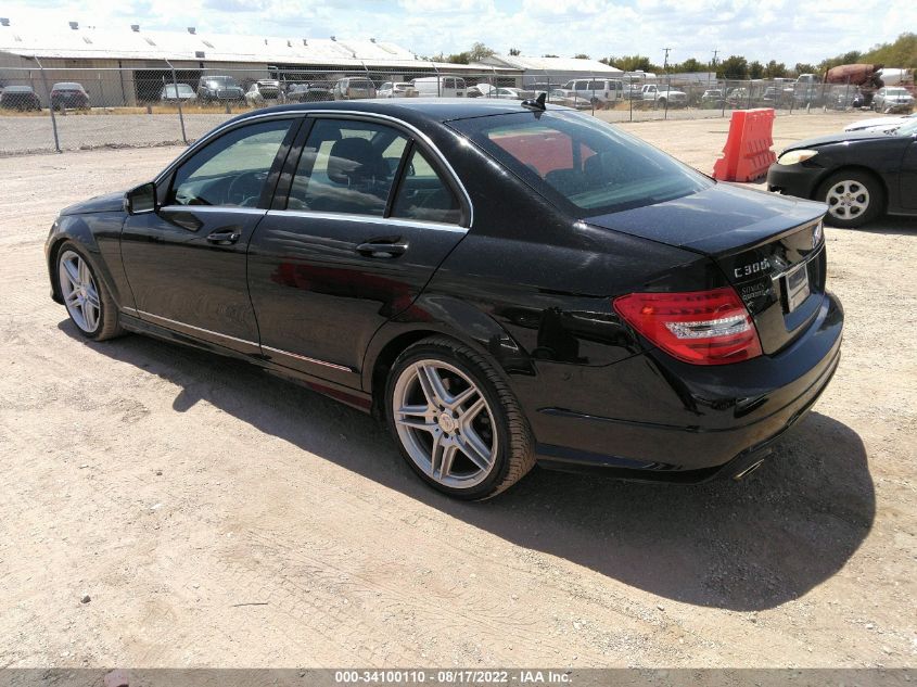 2013 MERCEDES-BENZ C-CLASS C 300 SPORT WDDGF8AB2DR256613