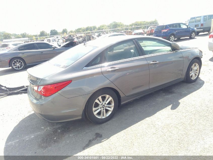 VIN 5NPEB4AC4DH610802 2013 HYUNDAI SONATA no.4