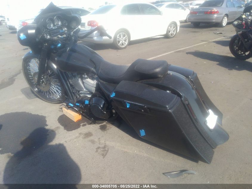 2004 HARLEY-DAVIDSON FLHT 1HD1DDV1X4Y610589