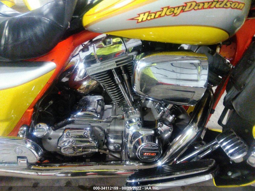 2005 HARLEY-DAVIDSON FLHTCSE2 - 1HD1PKE115Y956611