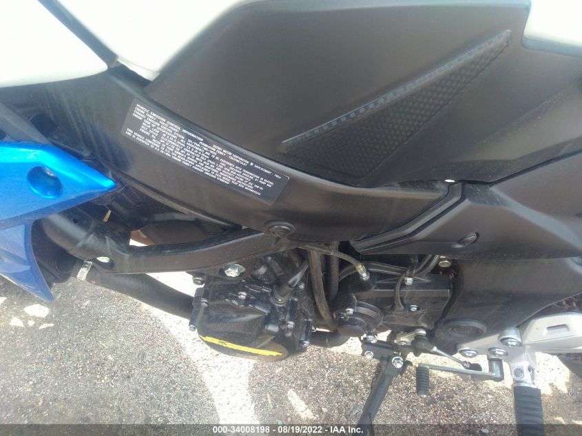2015 SUZUKI GSX-S750 JS1GR7NA9F2100829