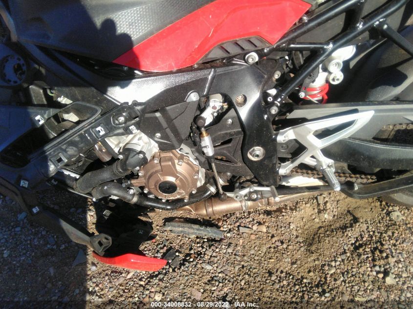 2022 BMW S 1000 R - WB10E530XN6F51065