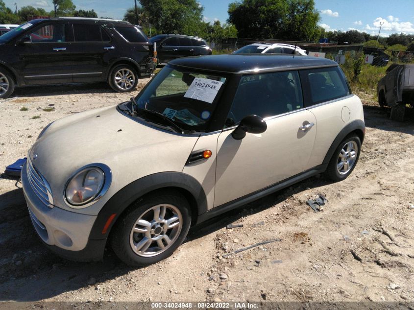 2013 MINI COOPER HARDTOP WMWSU3C51DT681938