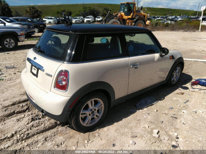 2013 MINI COOPER HARDTOP WMWSU3C51DT681938