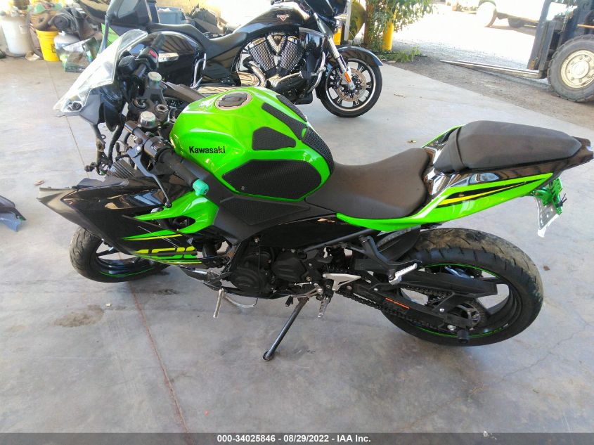 2018 KAWASAKI EX400 JKAEXKG11JDA13021
