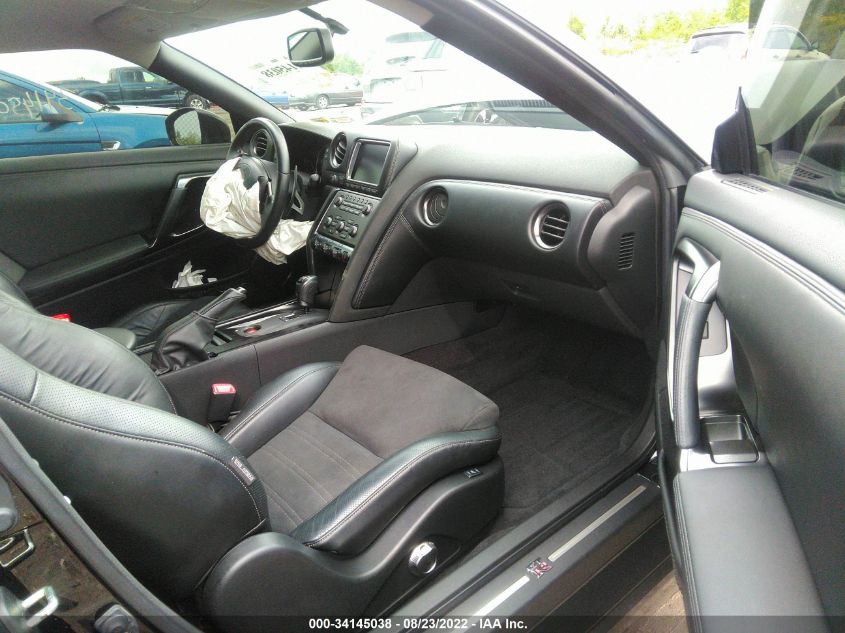 2013 NISSAN GT-R PREMIUM JN1AR5EFXDM260833