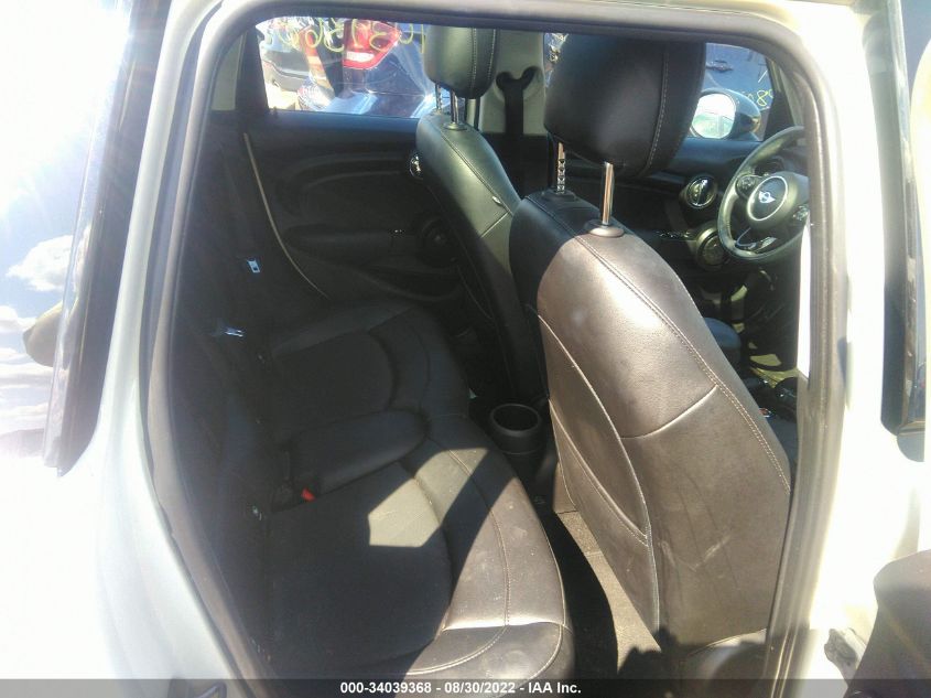 2015 MINI COOPER HARDTOP 4 DOOR WMWXS5C57FT829827