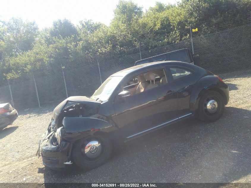 2013 VOLKSWAGEN BEETLE COUPE 2.5L W/SUN 3VWJP7AT8DM659185