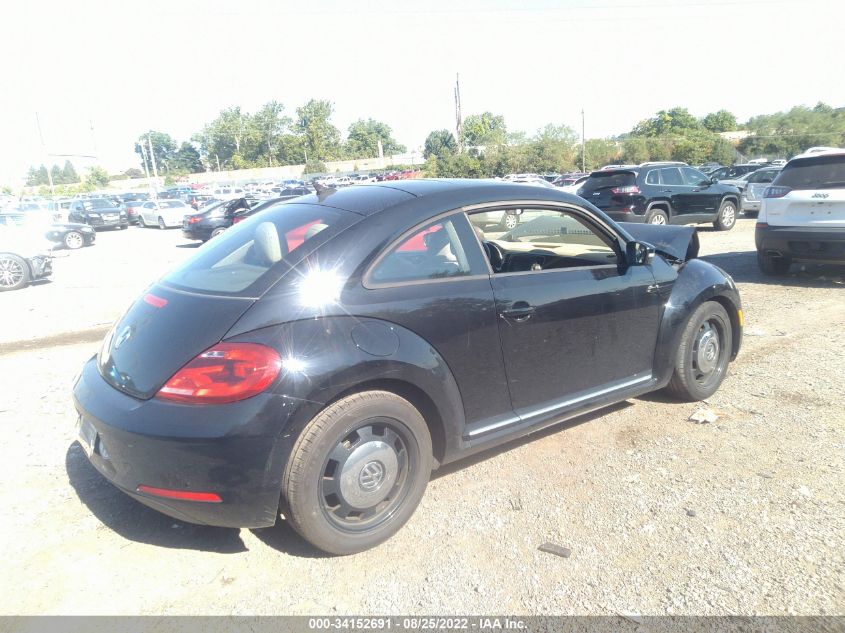 2013 VOLKSWAGEN BEETLE COUPE 2.5L W/SUN 3VWJP7AT8DM659185