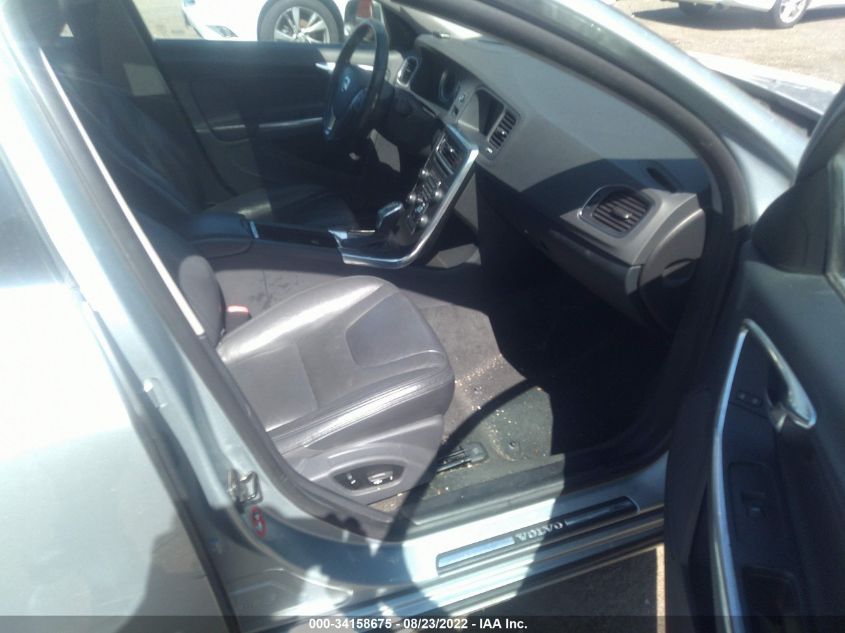 2013 VOLVO S60 T5 YV1612FS0D1218347