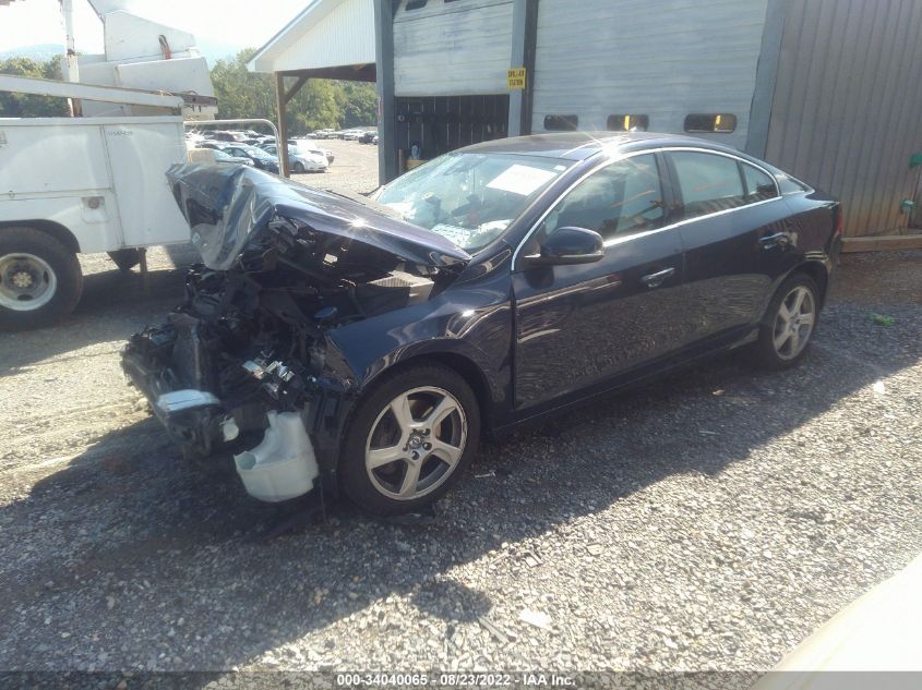 2013 VOLVO S60 T5 YV1612FS7D2184935
