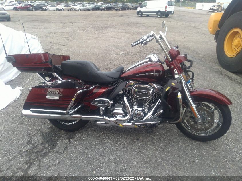 2015 HARLEY-DAVIDSON FLTRUSE CVO ROAD GLIDE 1HD1TAN15FB950336