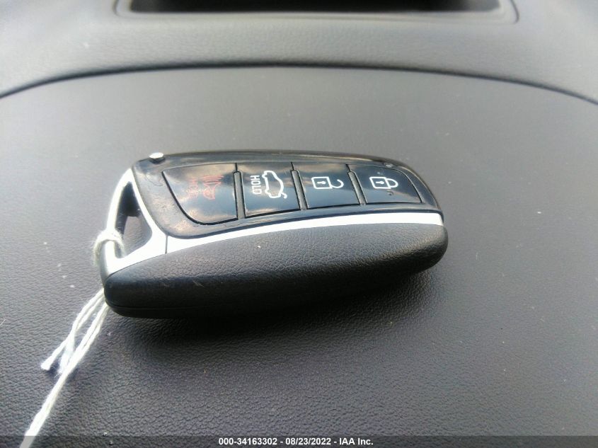 2015 HYUNDAI GENESIS 3.8L KMHGN4JE6FU080757
