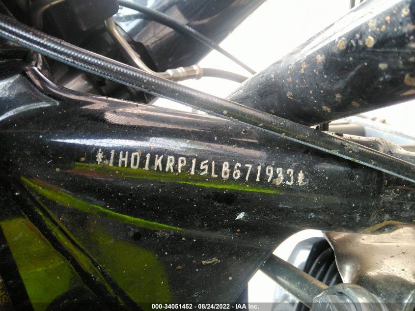 2020 HARLEY-DAVIDSON FLHXS 1HD1KRP15LB671933