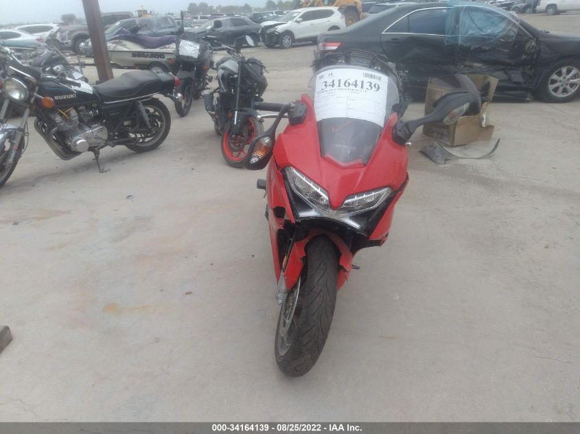 2014 HONDA VFR800 F JH2RC791XEK000674
