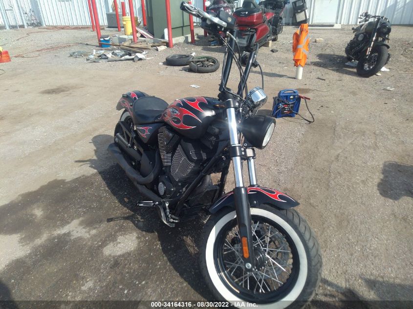 2014 VICTORY MOTORCYCLES HIGH-BALL 5VPWB36N4E3032580